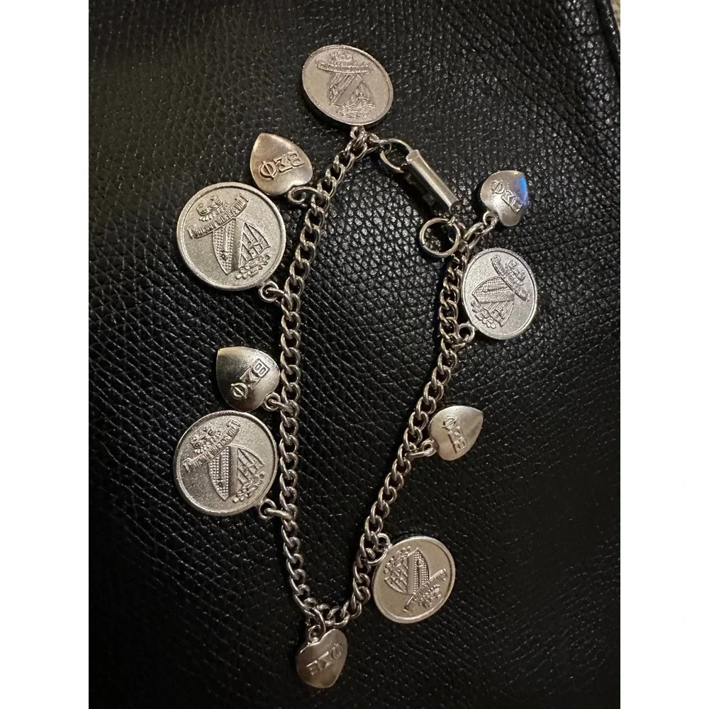 Vintage Beta Sigma Phi Sterling‎ Silver Charm Bracelet Dated 1957-1969 11 Charms